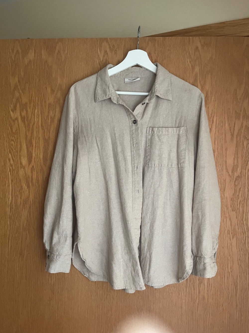 Linen Button Down - Picture 2 of 7